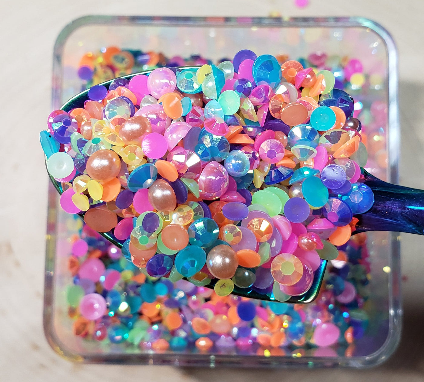 Confetti Mix Rhinestone Mix