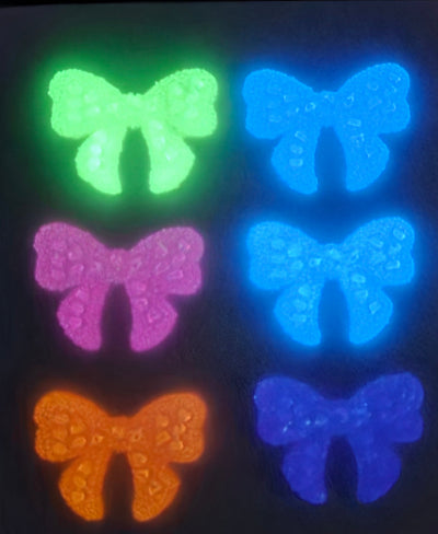 Luminous Sugar Bow Charm