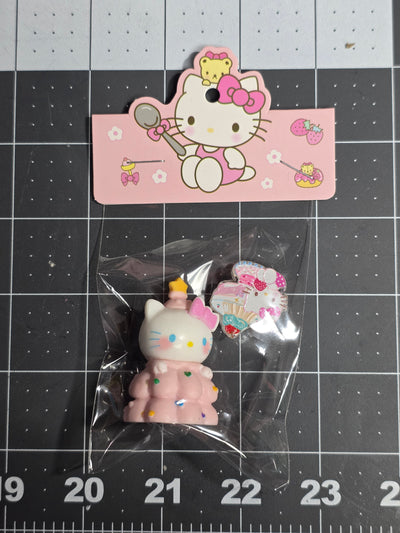 3D Hello Kitty Inspired Christmas Tree Figurine