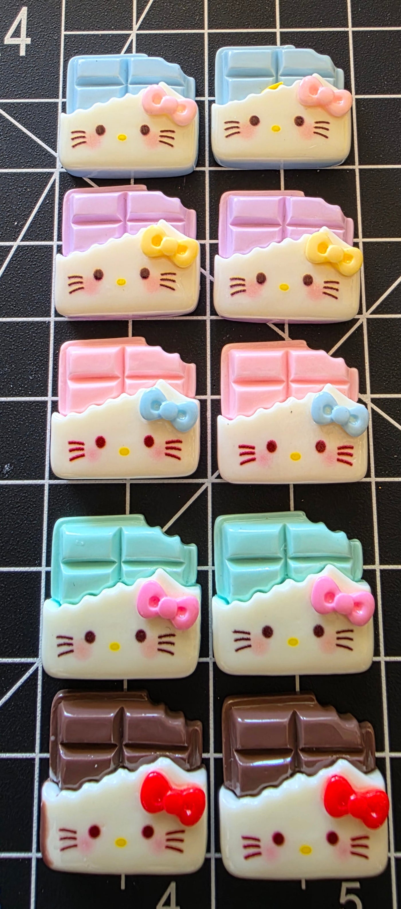 Kitty Charms - Rare Candy Bar Resin Charms 10 pcs